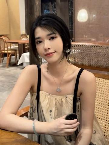 熊小玥-中国平面模特