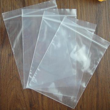 PE袋-用于服装等包装的透明塑料袋