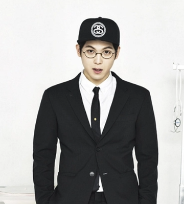 赵东林-韩国hiphop歌手Mad Clown