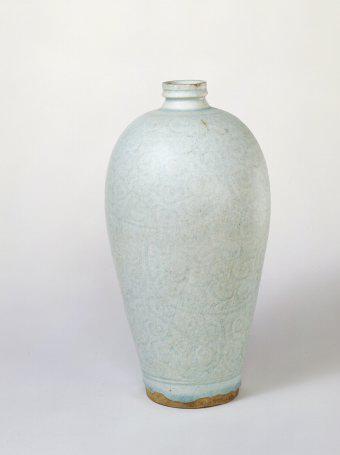 中国，景德镇，青白釉風景画花瓶 中国，景德镇，青白釉風景画花瓶 - メルカリ