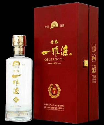 七粮液-北京寅午宝酒业公司生产的白酒