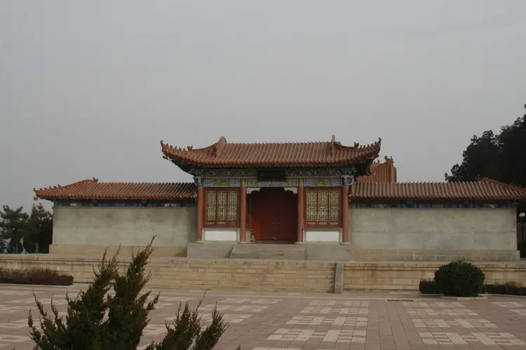 王符