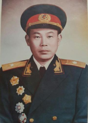 王直-中国人民解放军开国少将