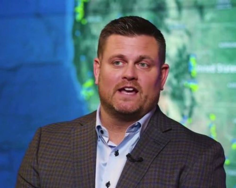 布莱恩·汤普森- 抖音百科