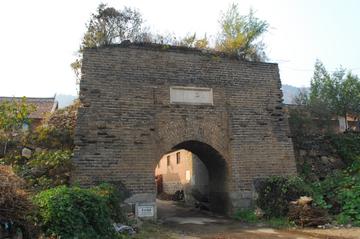 墙子雄关-北京市密云县大城子镇下辖村