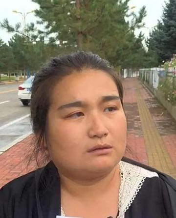 李婷婷-12·21内蒙古女童遭父亲虐待死亡案受害女童生母