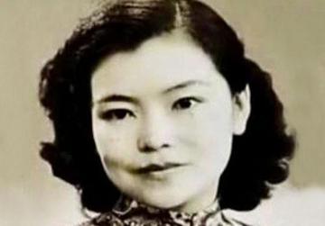 蔡若曙-第六届全国政协常委黄维的妻子