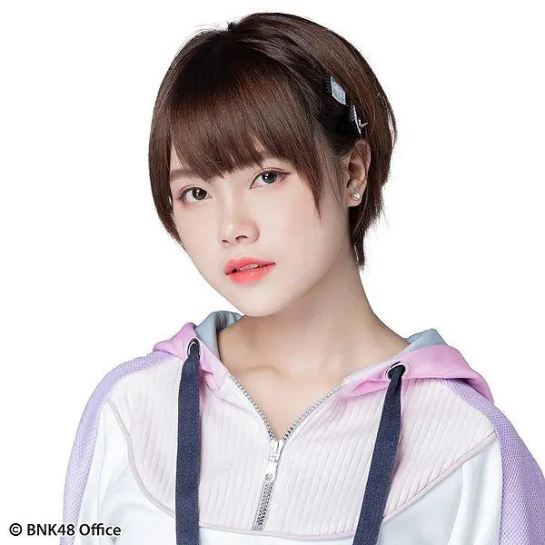 BNK48