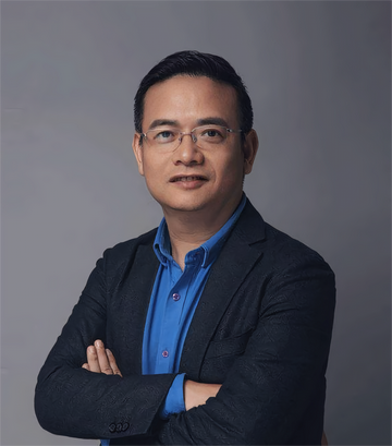 但斌-深圳东方港湾投资管理股份有限公司董事长