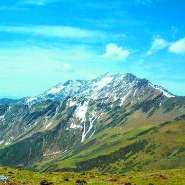 插旗山-位于四川北川县青片乡的山峰