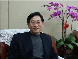 何力-中国科学院上海技术物理研究所所长