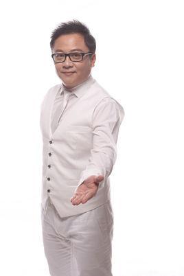 杨运-《今晚大不同》主持人