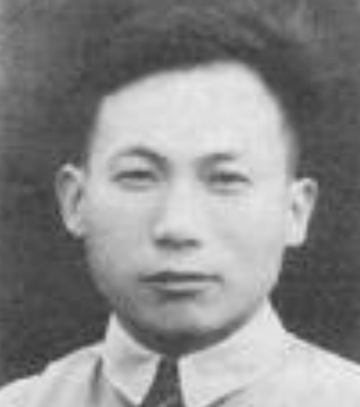 陈育新