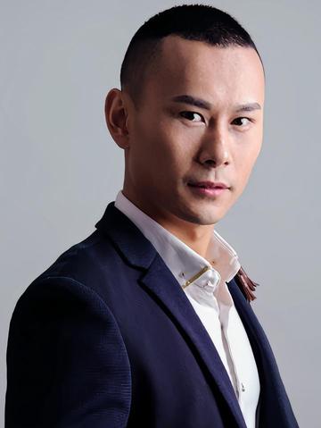 张果成-书画家、演员