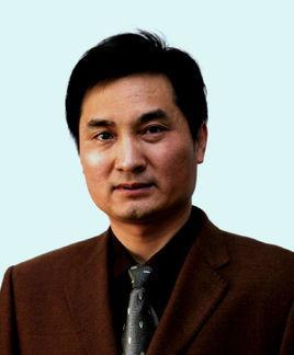崔立-书法家