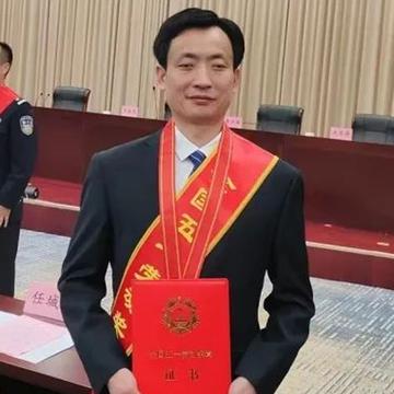 王俊-宜兴市王俊盲人保健院负责人