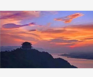 观鹿山