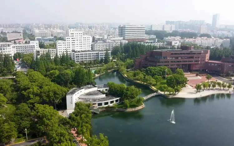 上海交通大学