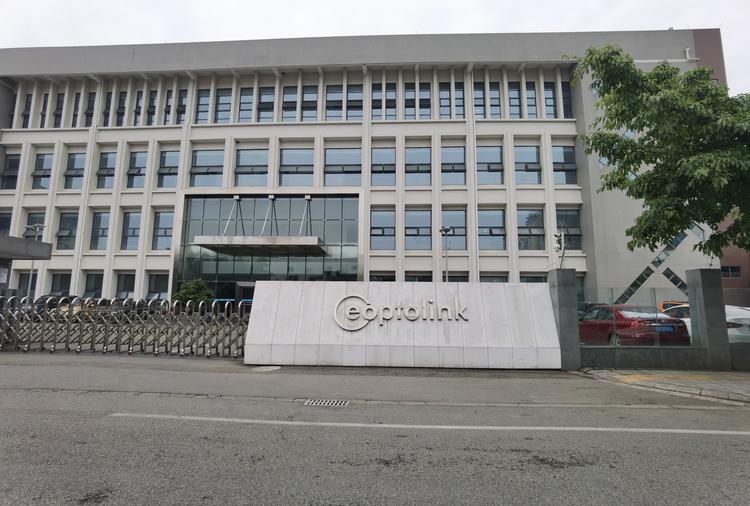 新易盛客户集中度与北美云厂商订单影响分析