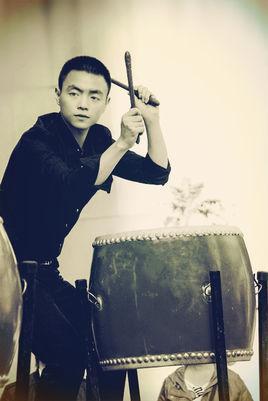 张龙