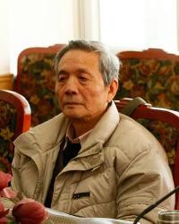 卢兴基-卢兴基