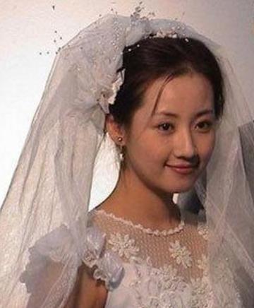 黄琏-林依轮前妻、中国内地女歌手