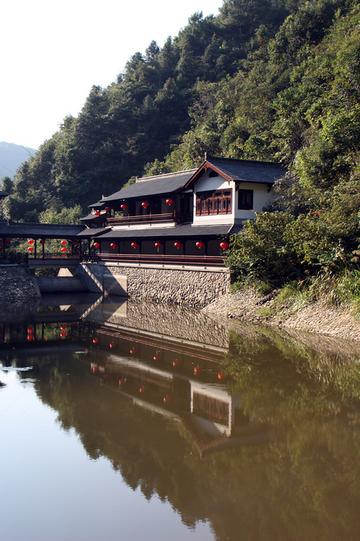 罗山风景区