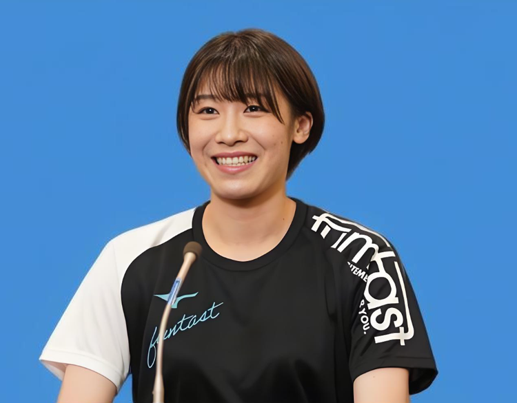 石川真佑｜選手情報｜ミズノ公式オンライン