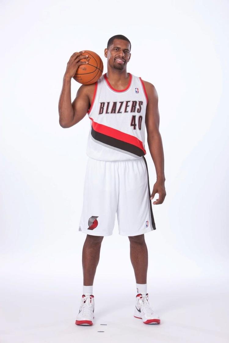 俄克拉荷马雷霆- 抖音百科, image size:750x1126