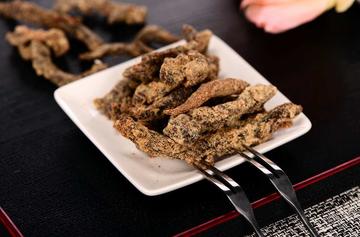 四川五香牛肉干-以牛肉为主材制成的菜品