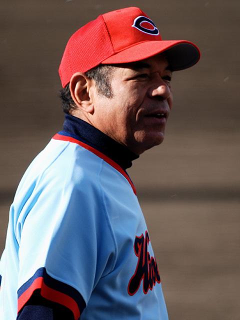 希少　レア　北京オリンピック 日本代表 山本浩二コーチ　80番　実使用 直筆サイン　ウエア　ジャンバー　ミズノプロ　　日時付き 希少 レア 北京オリンピック 日本代表 山本浩二コーチ 80番 実