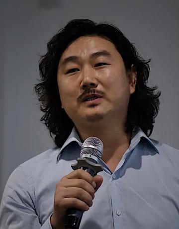 崔凯