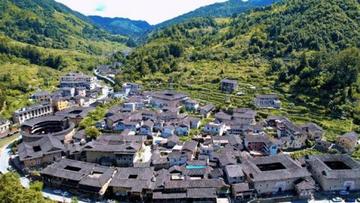 塔下村