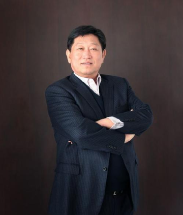 杨凯-辉山乳业董事长