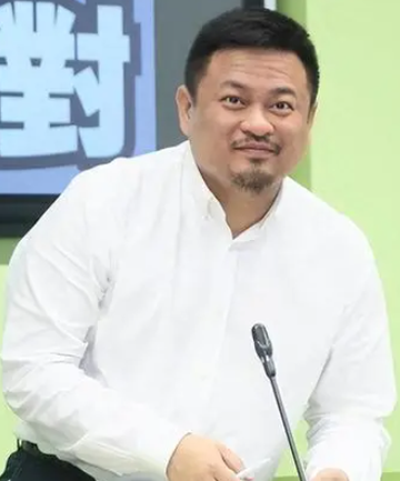 洪申翰-民进党不分区“立委”