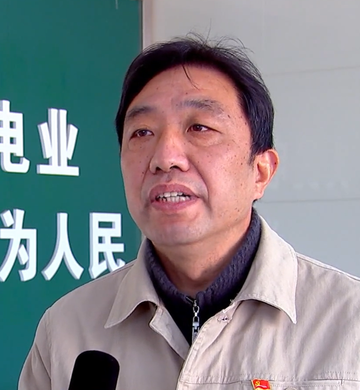 张强-第十四届全国人大代表，国网泰兴市供电公司六级职员