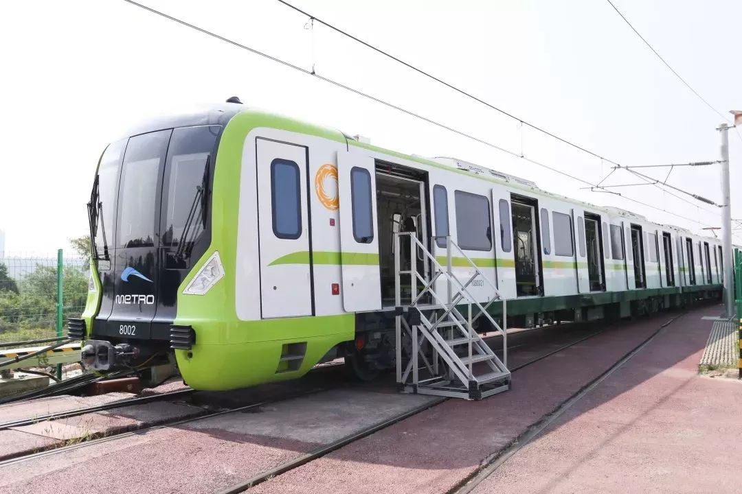 「TRANSIT」第1号〜第22号＋特別号 Ford 4077922.Трос двери передней FORD TRANSIT 2000-2014 HMPX