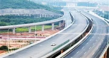 南宁吴圩机场第二高速公路-2015年建于广西的高速公路