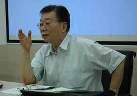 张虎生-人民日报社原副总编辑