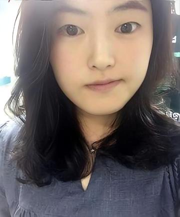 宋瑟琪-韩国演员宋仲基的妹妹