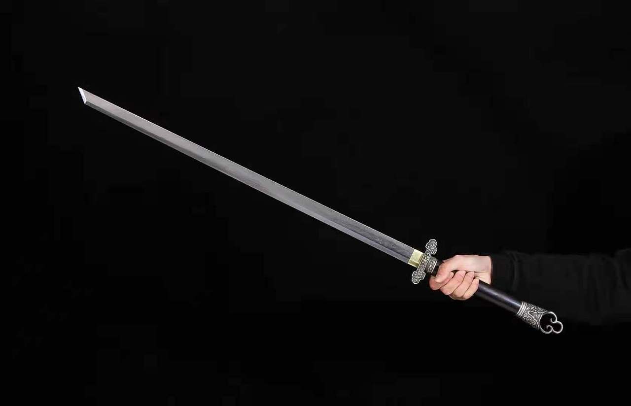 高性能唐横刀【雲山】古兵器   武具　刀装具　日本刀　模造刀 横刀  直刀 高性能唐横刀【雲山】古兵器 武具 刀装具 日本刀 模造刀 横刀 直刀