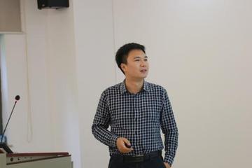 李鲲鹏