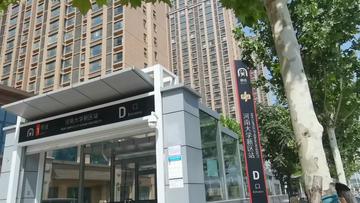 河南大学新区站-郑州轨道交通1号线的终点站