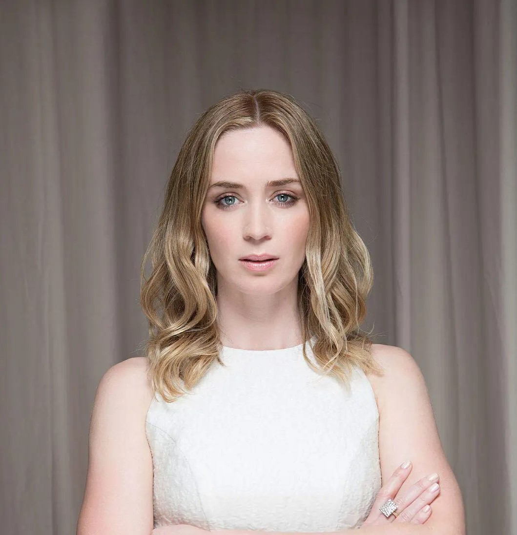 林任君：政治学新加坡？ https://www.zaobao.com.sg/forum/views/story20240706-4065561  其实这些欧美学者并没有乖离正统政治学，西方政治学始祖亚里士多德在他的著作《政治学》中，不就强调政治的终极目标是实现公民的幸福生活吗？  新加坡独立后，用一代人时间从第三世界 ..., image size:1059x1096