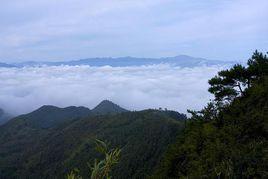 高霞山-位于湖南邵阳县五峰铺林场的景区