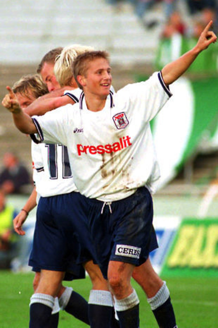 Miss Charming.com | Famous Cocktails, image size:750x1125