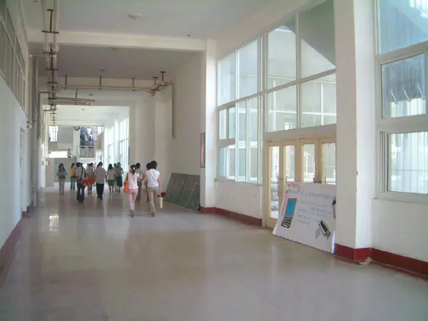 山东纺织工学院