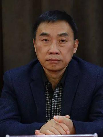 黄爱平-湖南省瑶族文化研究会会长