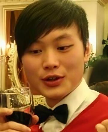 李凯杰-香港男配音演员