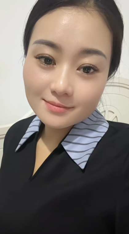 胡佩佩在抖音截图